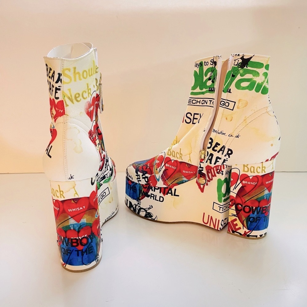 Vivienne Westwood BRAND NEW MEANINGLESS PRINT towering heels Slogan print IT37 - Picture 14 of 17